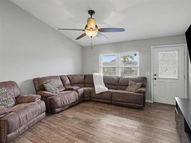 2327 GREENBUSH COURT, Orlando, FL 32837