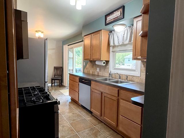 3650 Basswood Drive Sw, Grandville City, MI 49418