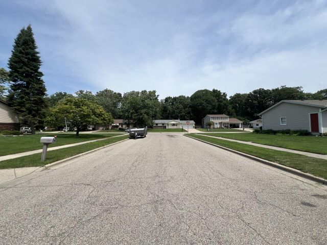 3650 Basswood Drive Sw, Grandville City, MI 49418