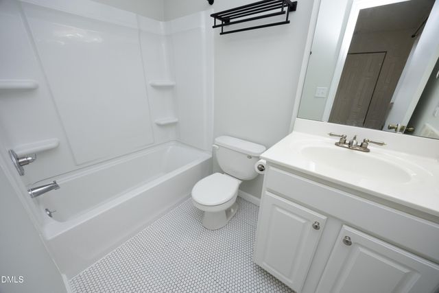 7717 Falcon Rest Circle, Raleigh, NC 27615