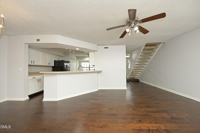 7717 Falcon Rest Circle, Raleigh, NC 27615