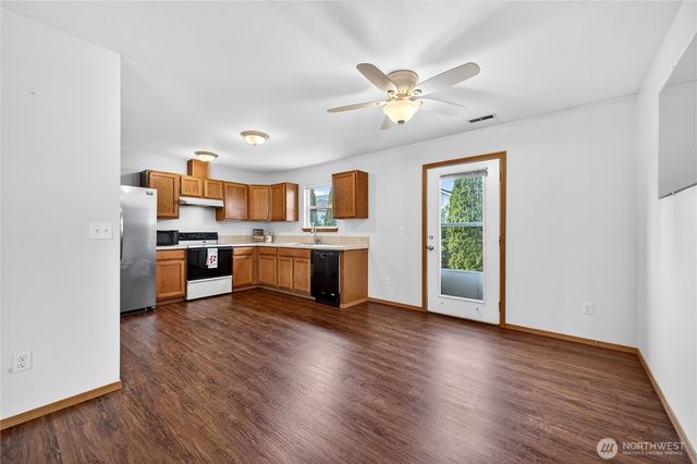 12205 135th Street E, Puyallup, WA 98374