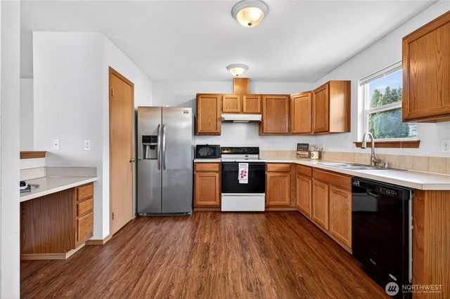 12205 135th Street E, Puyallup, WA 98374
