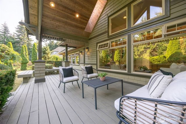 8678 Great Horned Owl Lane, Blaine, WA 98230