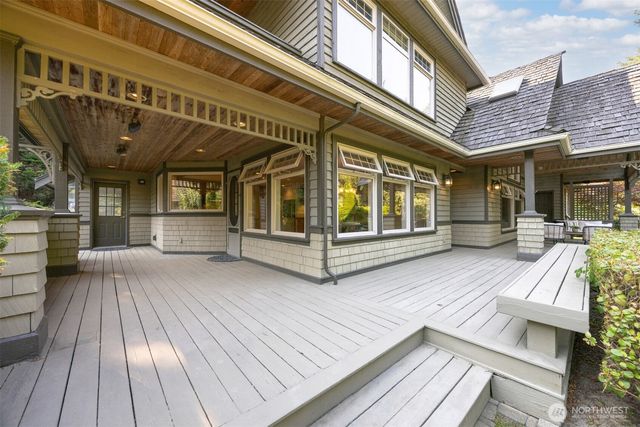 8678 Great Horned Owl Lane, Blaine, WA 98230