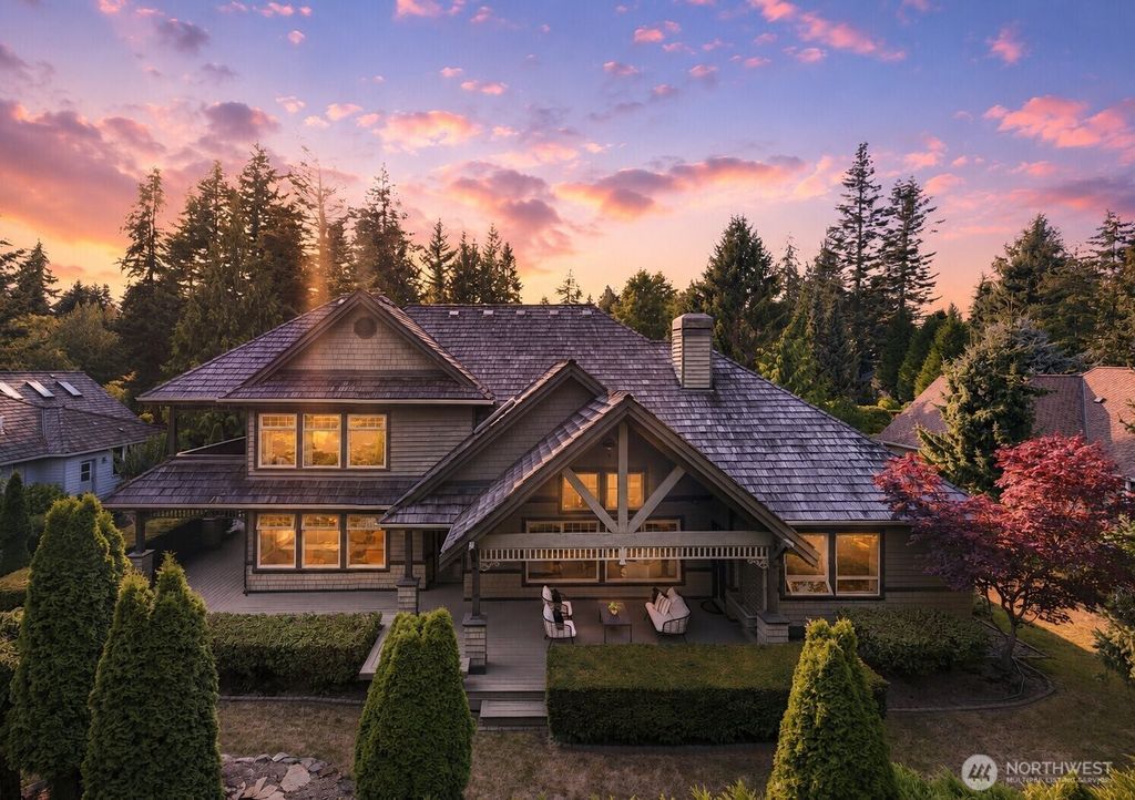 8678 Great Horned Owl Lane, Blaine, WA 98230