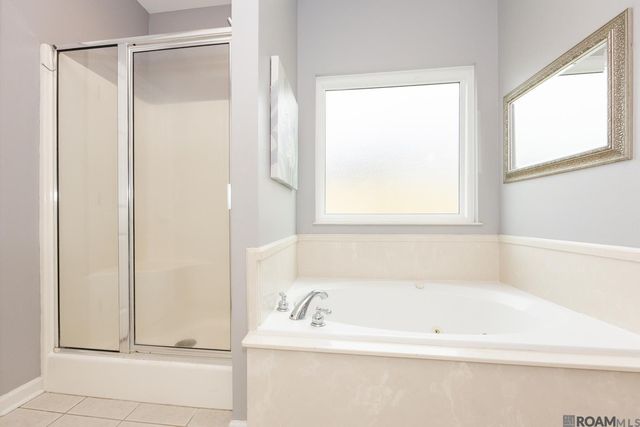 12485 Timberwood Dr, Walker, LA 70785