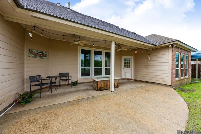 12485 Timberwood Dr, Walker, LA 70785