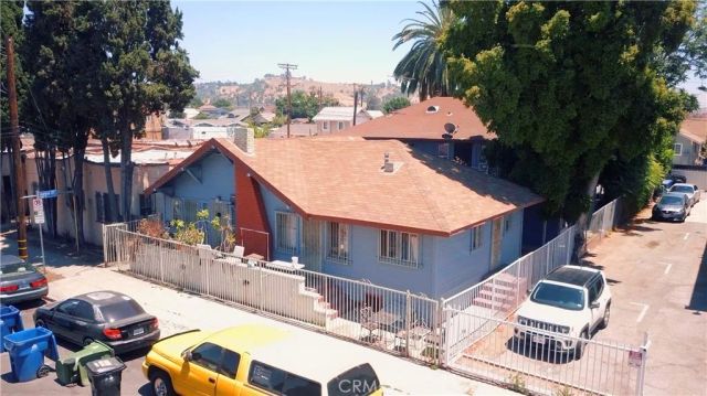 2622 Idell, Los Angeles, CA 90065