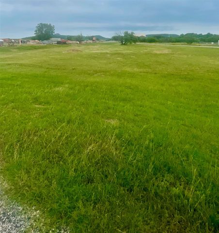 303 N Fm 2353, Possum Kingdom Lake, TX 76449