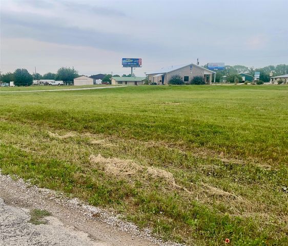 303 N Fm 2353, Possum Kingdom Lake, TX 76449