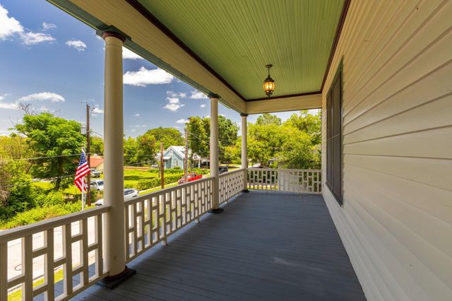 415 Peabody Street, Brenham, TX 77833