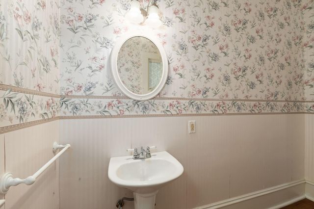 415 Peabody Street, Brenham, TX 77833