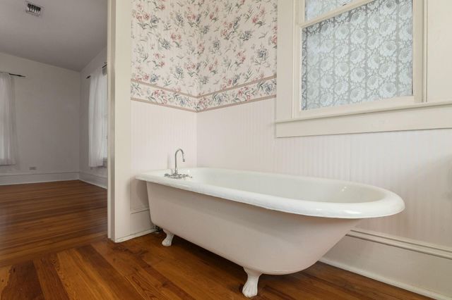 415 Peabody Street, Brenham, TX 77833