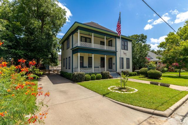 415 Peabody Street, Brenham, TX 77833