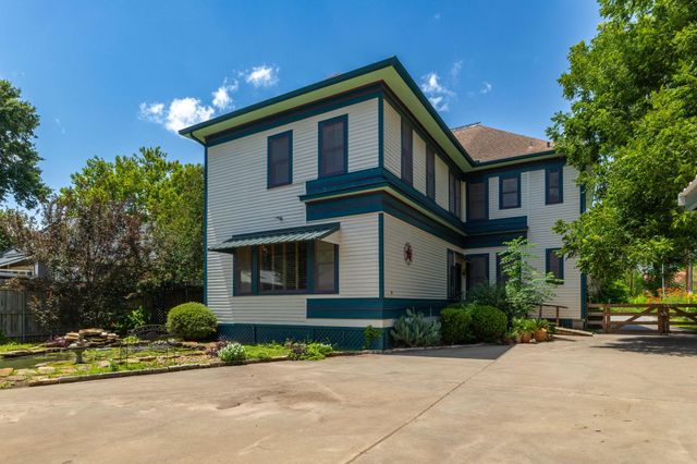 415 Peabody Street, Brenham, TX 77833