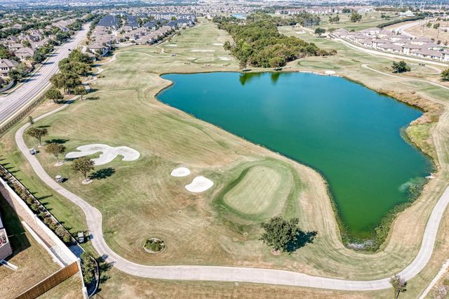 548 Elm Green ST, Hutto, TX 78634