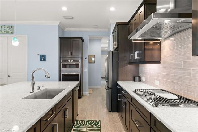 13796 Woodhaven CIR, Fort Myers, FL 33905