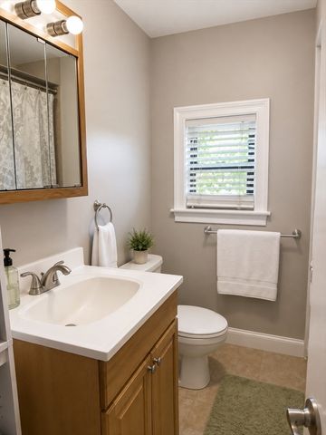 16 Cross Street East 2, Somerville, MA 01245