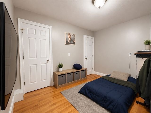 16 Cross Street East 2, Somerville, MA 01245