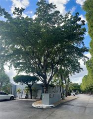 6442 Milk Wagon Ln, Miami Lakes, FL 33014