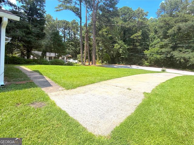 813 Post Oak Circle, Lawrenceville, GA 30046