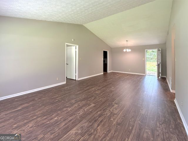 813 Post Oak Circle, Lawrenceville, GA 30046