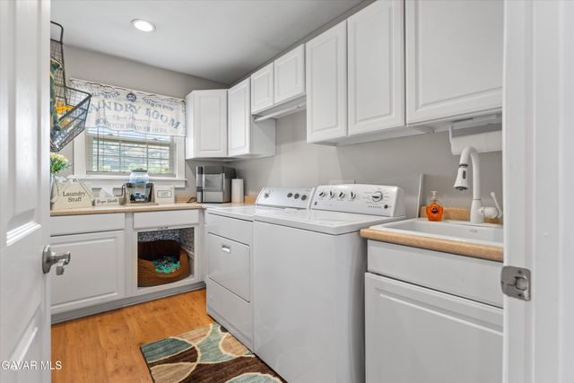 27450 Harness Drive, Tehachapi, CA 93561