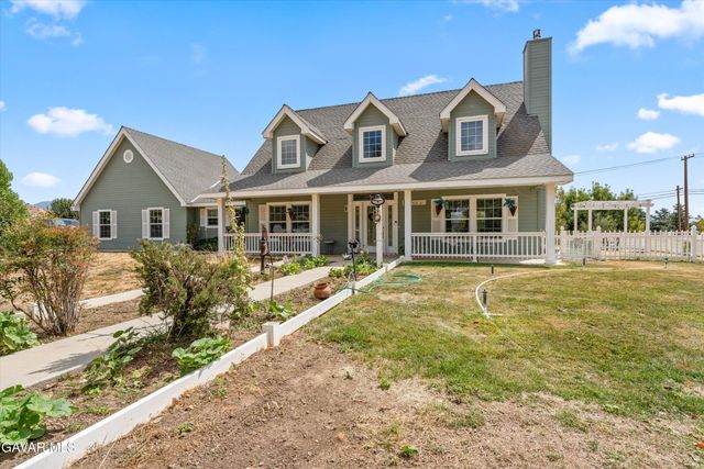 27450 Harness Drive, Tehachapi, CA 93561