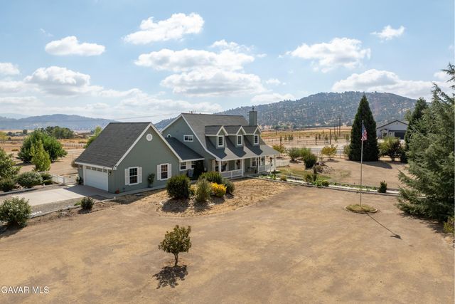 27450 Harness Drive, Tehachapi, CA 93561
