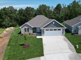 2713 MISTY FLOWER DR, Columbia, MO 65203