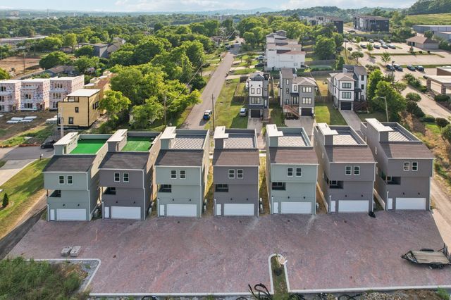 1611 Hampton St, Nashville, TN 37207