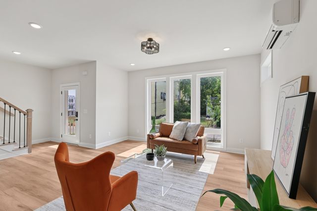 1611 Hampton St, Nashville, TN 37207
