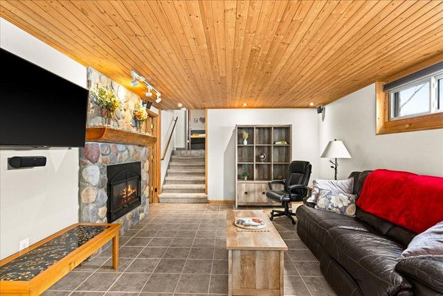 3908 N 21st Street, Superior, WI 54880