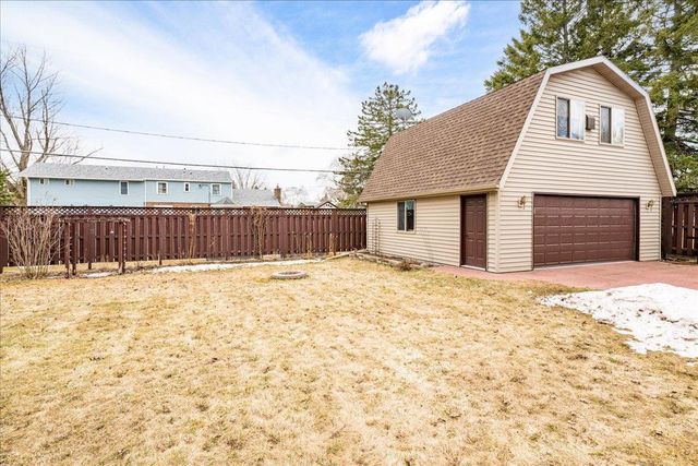 3908 N 21st Street, Superior, WI 54880