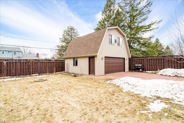 3908 N 21st Street, Superior, WI 54880