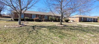 1886 Old Trenton Rd, Clarksville, TN 37040