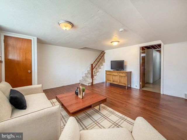2723 SOLLY AVE, Philadelphia, PA 19152
