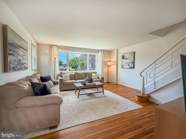 2723 SOLLY AVE, Philadelphia, PA 19152
