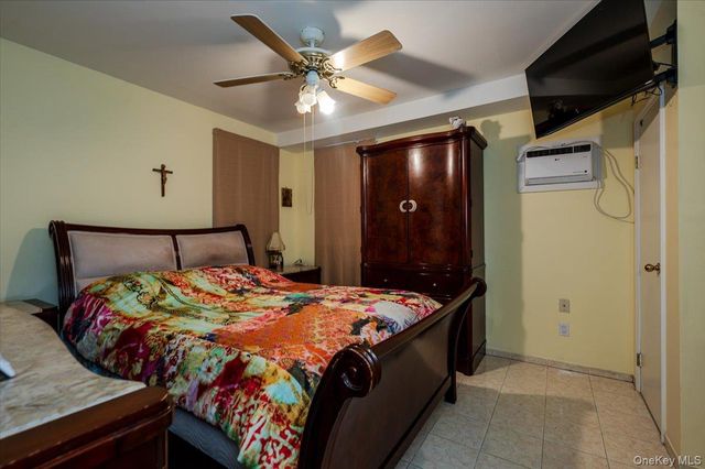 227 Doughty Boulevard, Inwood, NY 11096