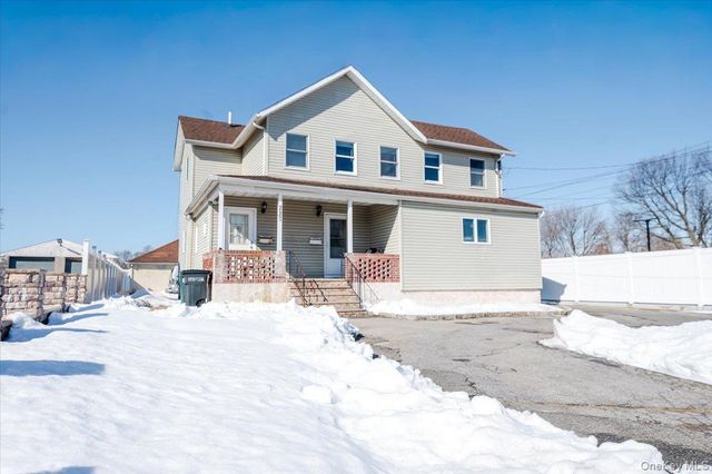 227 Doughty Boulevard, Inwood, NY 11096