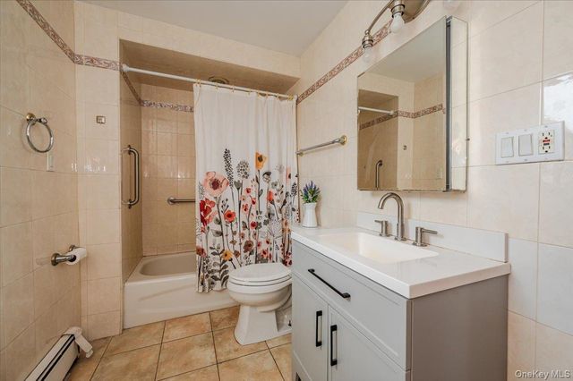 227 Doughty Boulevard, Inwood, NY 11096