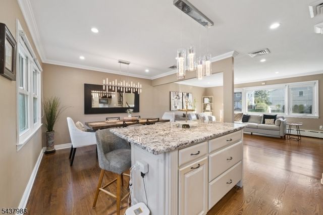 119 Rutgers Pl, Clifton City, NJ 07013