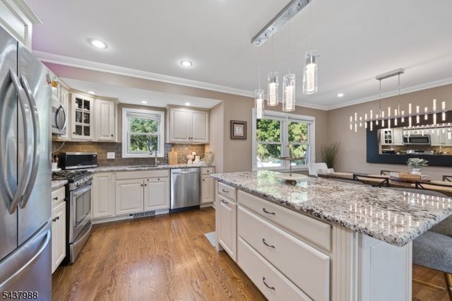 119 Rutgers Pl, Clifton City, NJ 07013