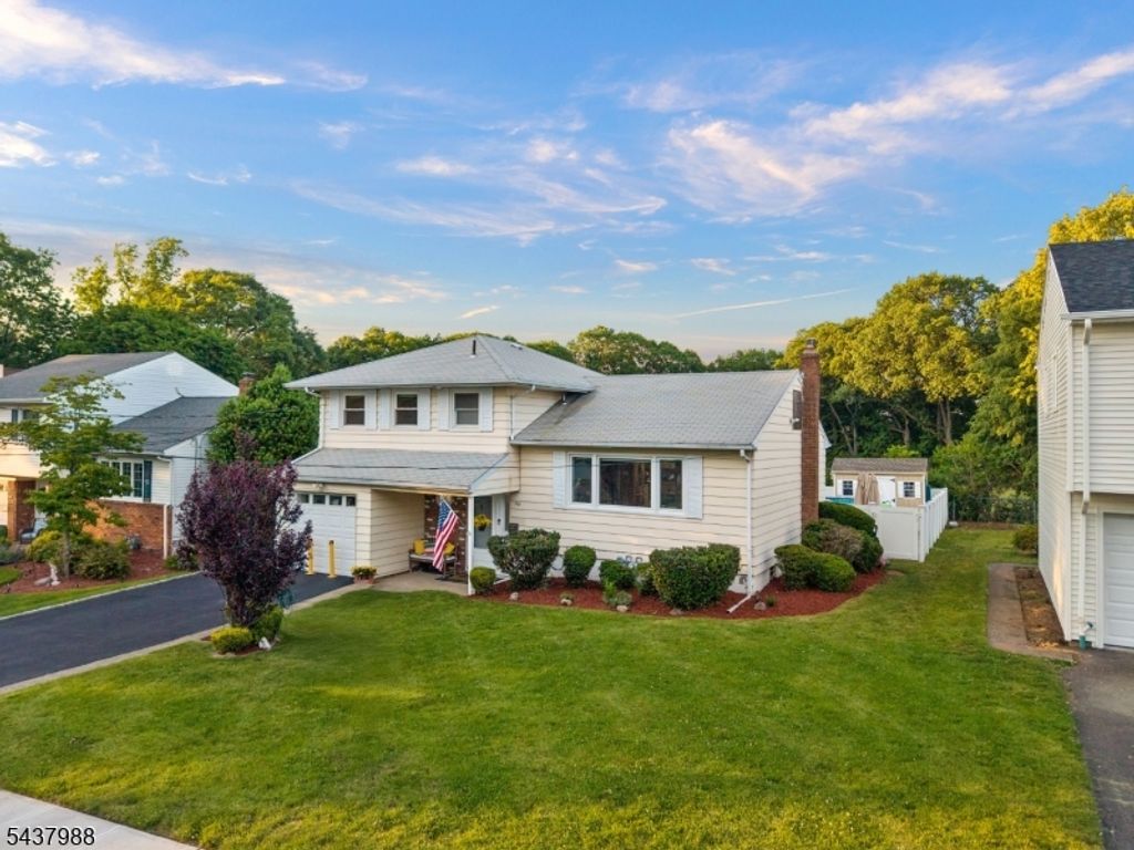 119 Rutgers Pl, Clifton City, NJ 07013