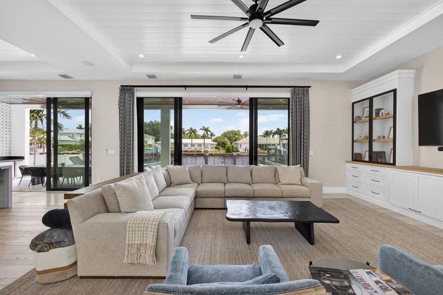 824 Shore Drive, North Palm Beach, FL 33408