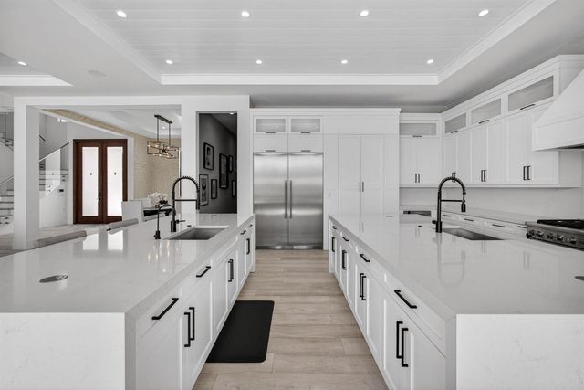 824 Shore Drive, North Palm Beach, FL 33408