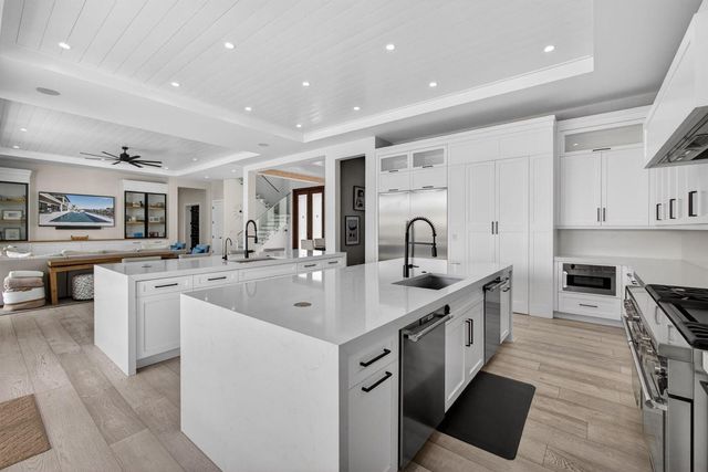 824 Shore Drive, North Palm Beach, FL 33408
