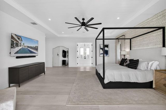 824 Shore Drive, North Palm Beach, FL 33408