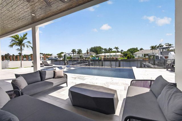 824 Shore Drive, North Palm Beach, FL 33408